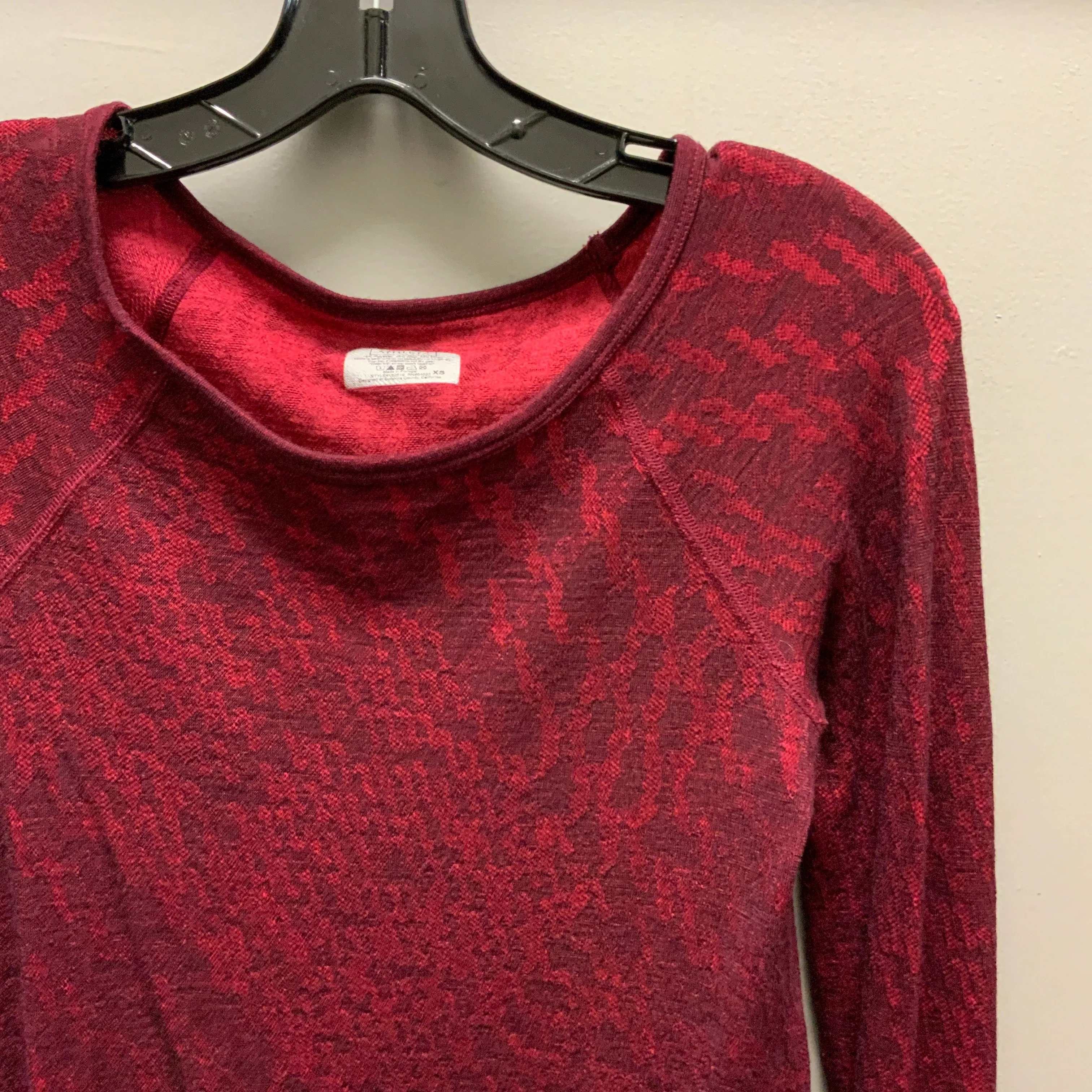 Athletic Top Long Sleeve Crewneck By Athleta  Size: Xs