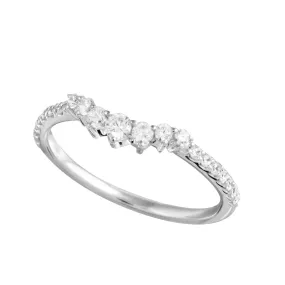 Round Diamond Pavé Flowing Contour Tracer Wedding Band