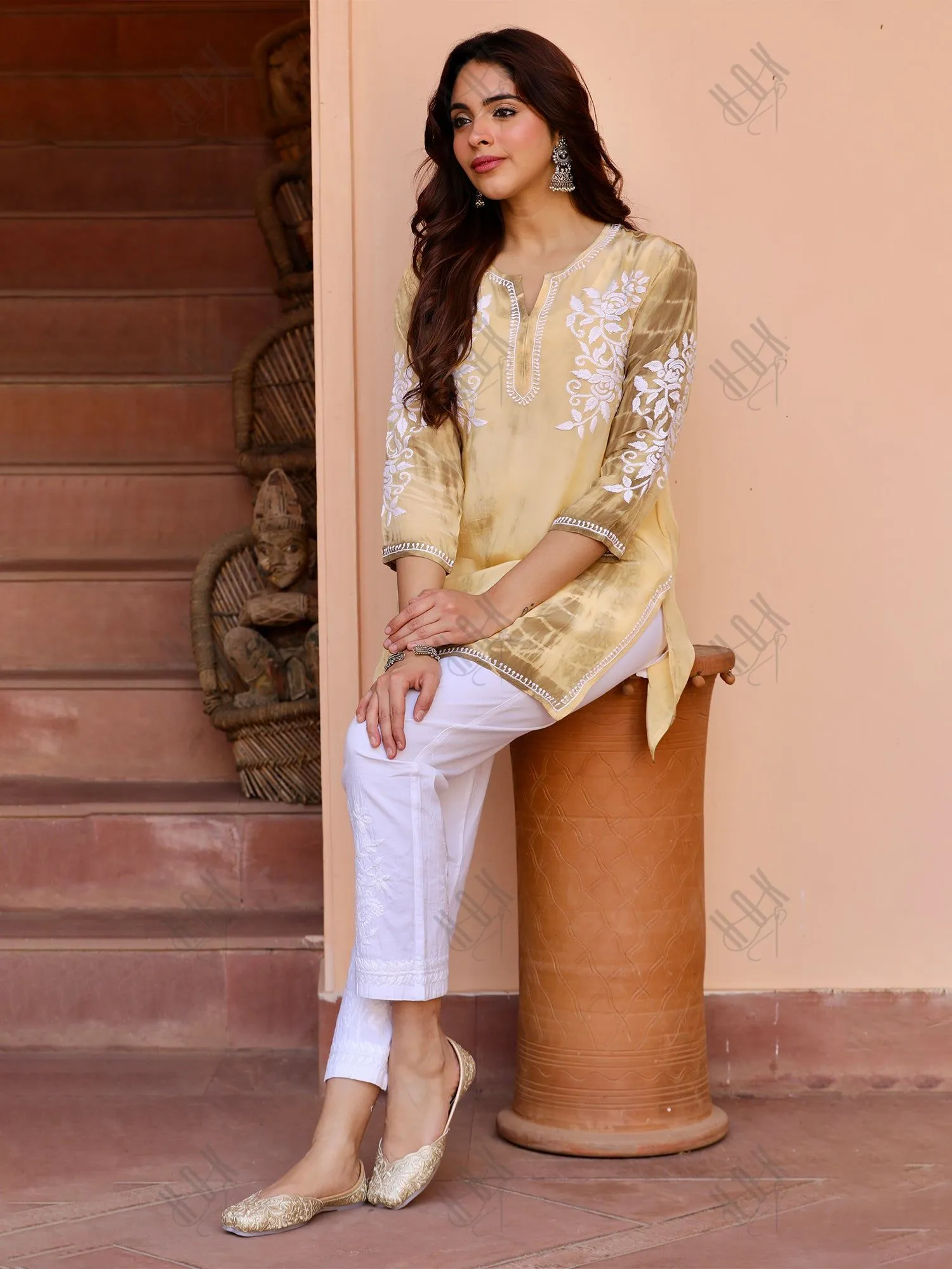 Saba Chikankari Short kurta in Crepe Silk - Beige